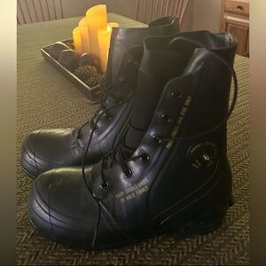 US Military Bata Bunny Boots Black 9R Vintage